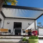 pergola bioclimatique pourquoi c est le must absolu pour transformer votre exterieur en 2026 1