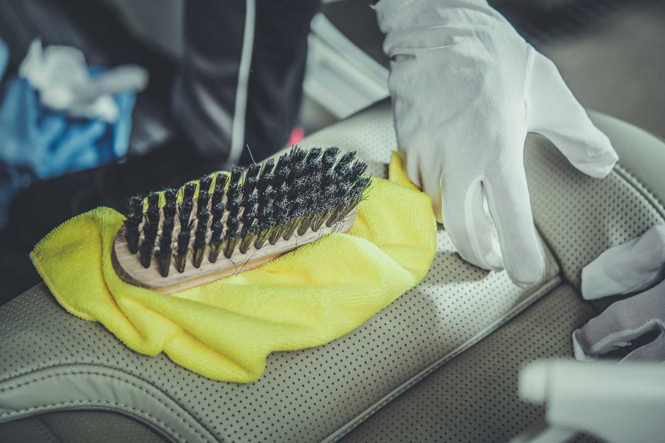 recette-de-grand-mere-pour-nettoyer-le-cuir-2